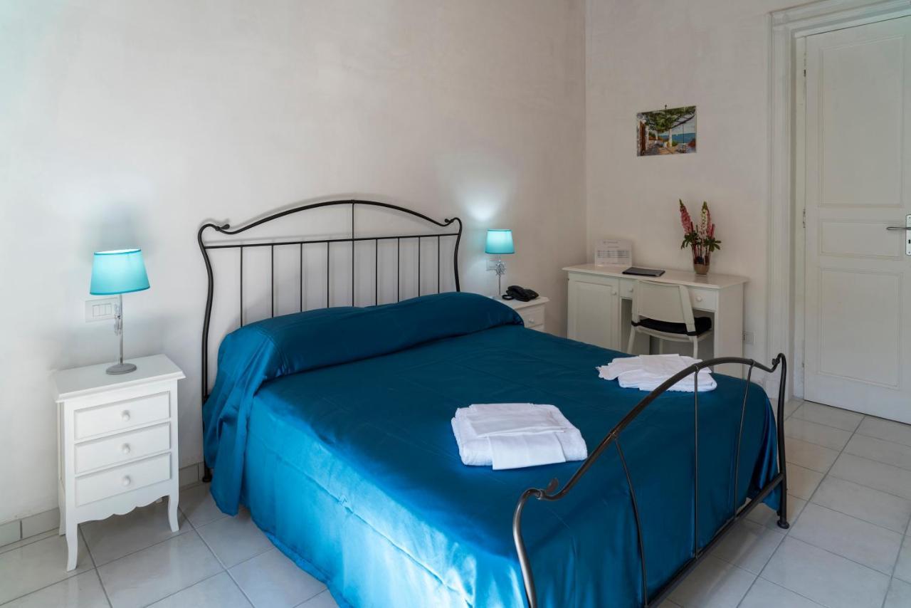 Hotel Residenza D'Epoca Olimpia à Santa Maria di Castellabate Extérieur photo