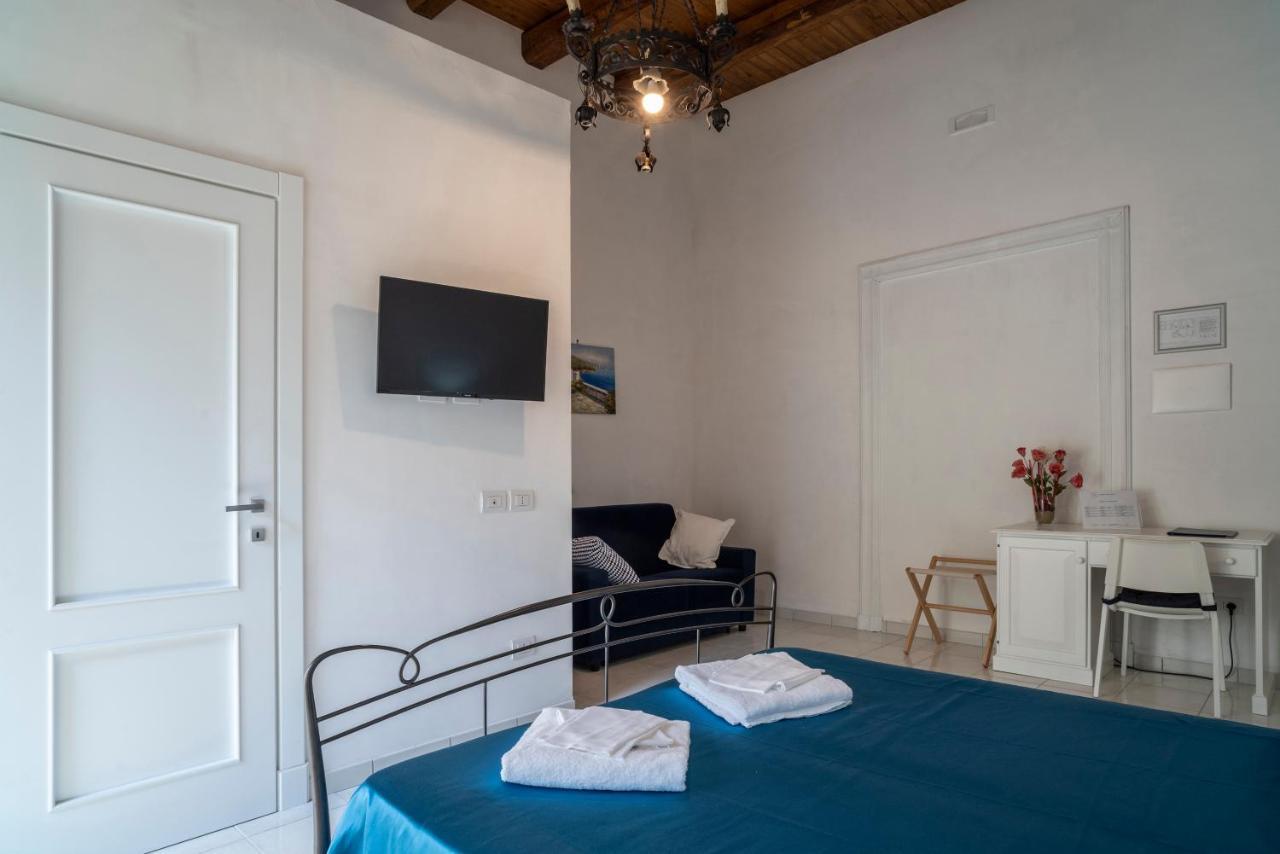 Hotel Residenza D'Epoca Olimpia à Santa Maria di Castellabate Extérieur photo